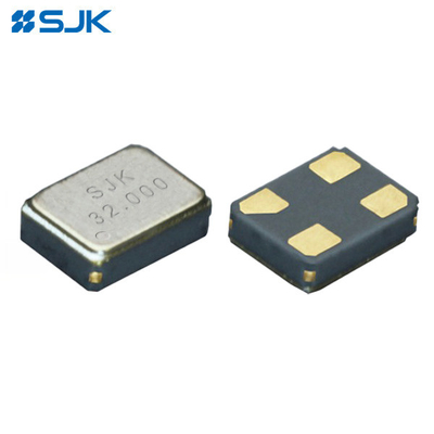 कॉम्पैक्ट साइज 8एन सीरीज SMD 1612 क्रिस्टल ऑसिलेटर 1MHz से 80MHz तक सीमित स्थान के लिए