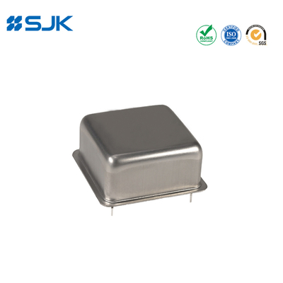 छेद 4 पिन के माध्यम से 25*25 मिमी OCXO समर्थन 10MHz, 100Mz 5~100MHz 5.0V या 12V ±100ppb या दूरसंचार के लिए ±20ppb